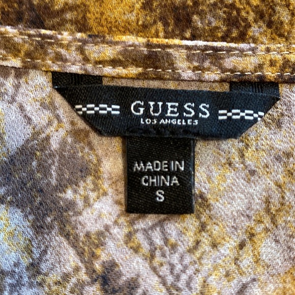 NWT Guess Octane Snake Print Top, Size S - Picture 13 of 15